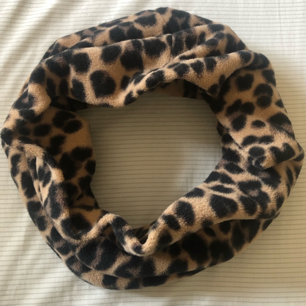 Leopard Neck Wrap